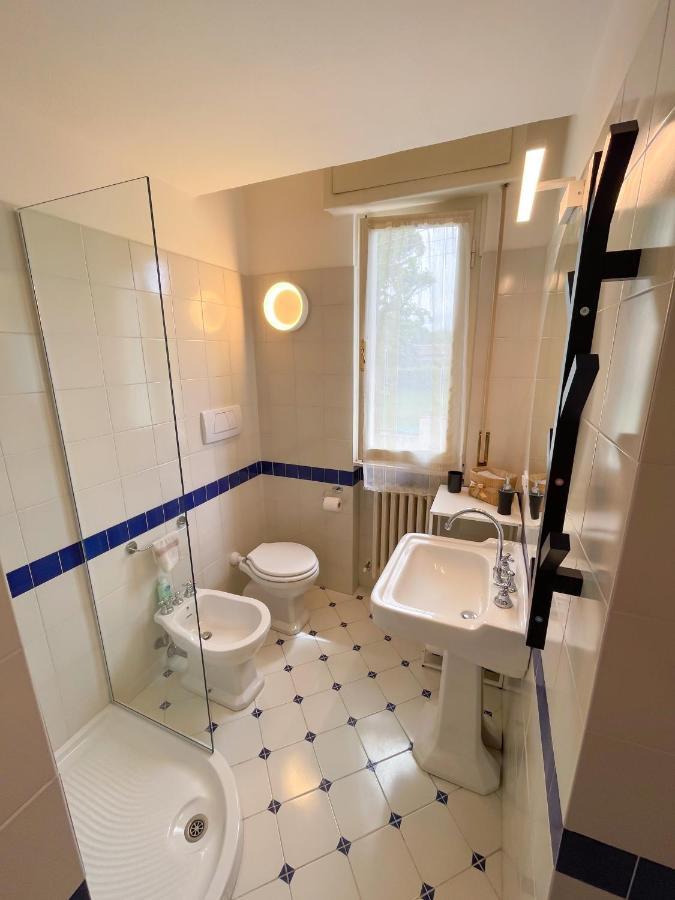 Appartamento In Villa A Tirrenia, Eleganza E Comfort A Pochi Passi Dal Mare ปิซา ภายนอก รูปภาพ